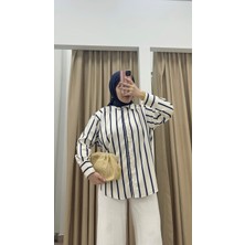 By Esma Eser Çizgili Lacivert Saten Gömlek