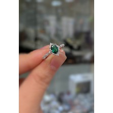 Erer Gümüş 925 Ayar Gümüş Oval Kesim Yeşil Taşlı Vintage Tasarım Kadın Yüzük