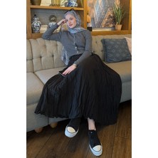 inStyle Kraş Etek Siyah %100 Polyester Kumaşla Şık ve Rahat Tasarım Özellikleriyle