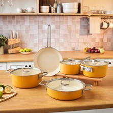 Karaca x Refika Swiss Crystal 9 Parça Tencere Seti Mustard Yellow