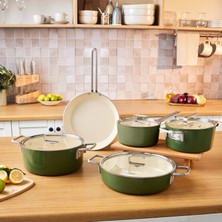 Karaca x Refika Swiss Crystal 9 Parça Tencere Seti Emerald Green