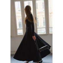 Suud Collection Siyah Rey Dökümlü Kloş Elbise