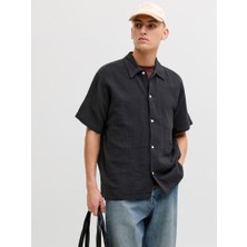 Jack & Jones Jack Jones Erkek Rakat Kesim Kısa Kollu Gömlek 12291812