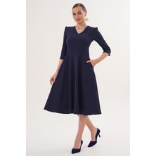 Ruris Kadın Lacivert V Yaka Cepli Truvakar Kol Midi Kloş Double Kumaş Elbise