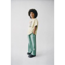 Magu Erkek Çocuk Pamuklu Krem Limonata Arabası Baskılı T-Shirt Eşofman Takımı - Yeşil Çizgili Alt