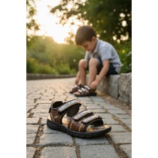 Enoch Üçlü Cırtlı Bant Tasarımlı ve Yastıklama Etkili Sportif Çocuk Sandalet