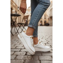 Enoch Gold Detaylı Kabartma Dokulu ve Işıltılı Amblem Aksesuarlı Kadın Sneaker