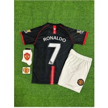 Legent Lady Manchester United 2008 Cristiano Ronaldo Deplasman Çocuk Forması (Black-Armalı Set)