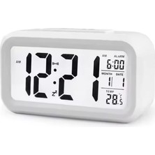 Storemax Karaworksell Şeker Ofisi Dekoratif Dijital Alarmlı Saat, 12/24 Dönüştürme Gece Görüşlü Yatak Başucu Saati Masa Saati LED Ekran Pilli Çalar Saat 13 x 4.5x 7.5cm (Beyaz)