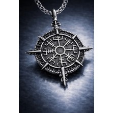 Antik Gotik Tasarımlı Viking Pusulası (Vegvísir) Kolye