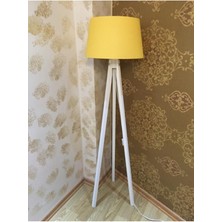 Allians Şık 3 Ayaklı Ahşap Tripod Lamba, Kumaş Konik Başlık, Sarı ve Beyaz