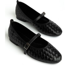 Senzora Siyah Cilt Kadın Örgü Detaylı Günlük Babet