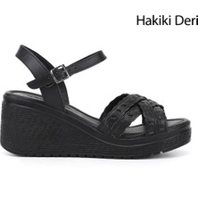 Gönderi(r) Kadın Siyah Bilek Bağlı Dolgu Topuk Hakiki Deri Sandalet