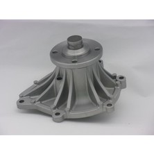 Gmb GWT-116AM Devirdaim Su Pompası Toyota Hılux Vıgo 2.5l 2kdftv KUN15 KUN25 05-> / Hıace KLH112 06-> / Land Cruıs Er Prado 3.0l 1kd-Ftv KZJ90 KDJ120 96-09 - Sökülebilir Üst Kapak 1610069355-161006935