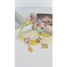 Özbience Şık ve Renkli Vücut Aksesuarlarıyla Tarzınızı Yansıtın