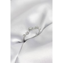 Alvo Store Buğz Gümüş Renk Gece Temalı Zirkon Taşlı Kadın Yüzük