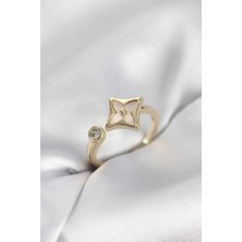 Alvo Store Buğz Gold Renk Köşeli Yonca Model Zirkon Taşlı Kadın Yüzük