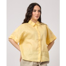 Hugo Kadın Gömlek Yaka Düğme Kapama Saten Parlak Kumaş Kısa Kol Sarı Bluz 50537918-736