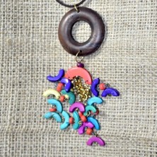 Derin's Design Art Ahşap Renkli Püsküllü Kolye