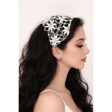Çiçek Desenli Boncuklu Bağlamalı Saç Bandana Çiçekli Toka