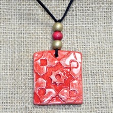 Derin's Design Art Seramik El Yapımı Kırmızı Kolye