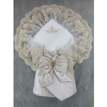 NessiWorld Yenidoğan Saray Kadife Taç Nakışlı Inci Fiyonklu Çift Dantel Duvak Trilüks Kundak Bebek Battaniyesi