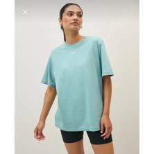 Nike Sportswear Essential Loose Fit Short-Sleeve Bol Kalıp Mavi Kadın T-Shirt FD4149-017