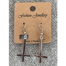 Metal Giyim Ters Haç Küpe