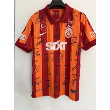 Alaturka Mix Ga̶lâtâsa̶ra̶y-Isimsiz New Sezon 100.YIL 5 Yıldızlı Imzalı Futbol Forması Vs Spor Atlet