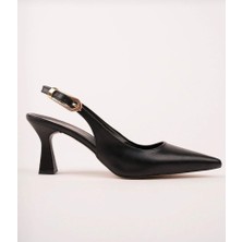 Siyah Topuklu Ayakkabı