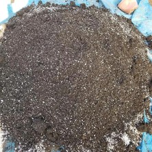Meyve Fidanları Için Gübre Katkılı Torf Toprak Karışımı 25 Lt