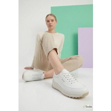 Mammamia Kadın Ortopedik Yumuşak Hakiki Deri Spor Tarz Yürüyüş Özellikli Mevsimlik  Ayakkabı M27YA/3730