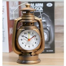 TeknoBeyza Nostaljik Gaz Lambası Tasarımlı Alarmlı Masa Saati – Retro Dekoratif Mini Gece Lambası Görünümlü Masa Üstü Saat (Altın/bronz)
