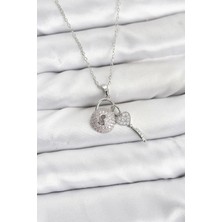 Esranın Dünyası Tegan 316L Çelik Zincir Gümüş Renk Kilit Anahtar Model Zirkon Taşlı Kadın Kolye TG27BKO10880