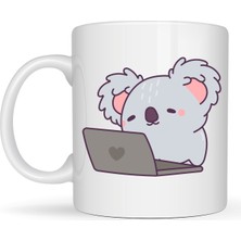 Maarketim Laptoplu Koala Desenli Porselen Kupa MODEL 111 – Sevimli Ofis Kupası , Çalışanlara Özel Tatlı Hediye