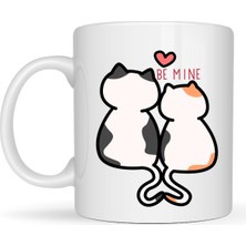 Maarketim Be Mine Sevimli Kedili Porselen Kupa Model 40 – Aşık Kediler Tasarımlı Sevgiliye Özel Kahve Kupası