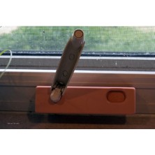 Akaslan Plastik Kanatlı Pencere Kolu Kapağı (Bu Ürün Sadece Plastik Parçadır - Almadan Önce Soru Sorabilirsiniz)