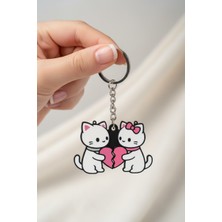 Pazarois Kalp Tutan Kedi Figürlü Çift Anahtarlık