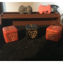 Akaslan Plastik Demon Zar 3D Baskı (Bu Ürün Sadece Plastik Parçadır - Almadan Önce Soru Sorabilirsiniz)