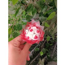 Black Rose Mini Gül Buketi Anahtarlık – Şık ve Romantik Tasarım