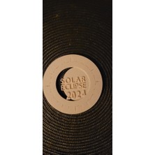 Akaslan Plastik Güneş Tutulması 2024 (Bu Ürün Sadece Plastik Parçadır - Almadan Önce Soru Sorabilirsiniz)