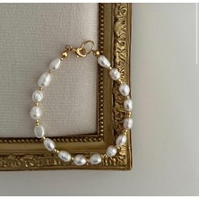 Taşmir Sertifikalı Arpa Kesim Doğal Inci Bileklik - Pirinç 14 K Altın Kaplama Aparatlar