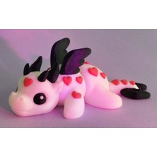 "sevimli Kanatlı Kalp Desenli Ejderha Figürü - Dekoratif Hareketli Oyuncak ve Masaüstü Aksesuarı"