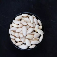 Antep Fabrikası Soyulmuş Tane Badem Içi