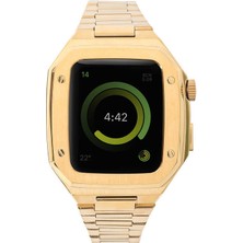 Apple Watch 44MM Uyumlu Kordon Metal Kasa Korumalı Klipsli Luxury Zore Krd-64 Kayış