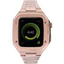 Apple Watch 44MM Uyumlu Kordon Metal Kasa Korumalı Klipsli Luxury Zore Krd-64 Kayış