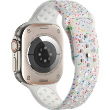 Zore Apple Watch 7 45MM Uyumlu Kordon Silikon Esnek Yumuşak Delikli Spor Krd-02 Kayış