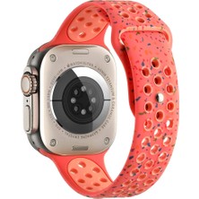Zore Apple Watch 7 45MM Uyumlu Kordon Silikon Esnek Yumuşak Delikli Spor Krd-02 Kayış