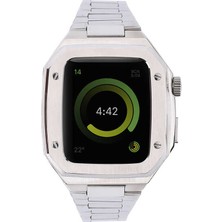 Apple Watch 44MM Uyumlu Kordon Metal Kasa Korumalı Klipsli Luxury Zore Krd-64 Kayış