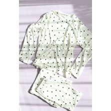 Lovenel Beyaz Uzun Kollu Kalpli Puantiyeli Pijama